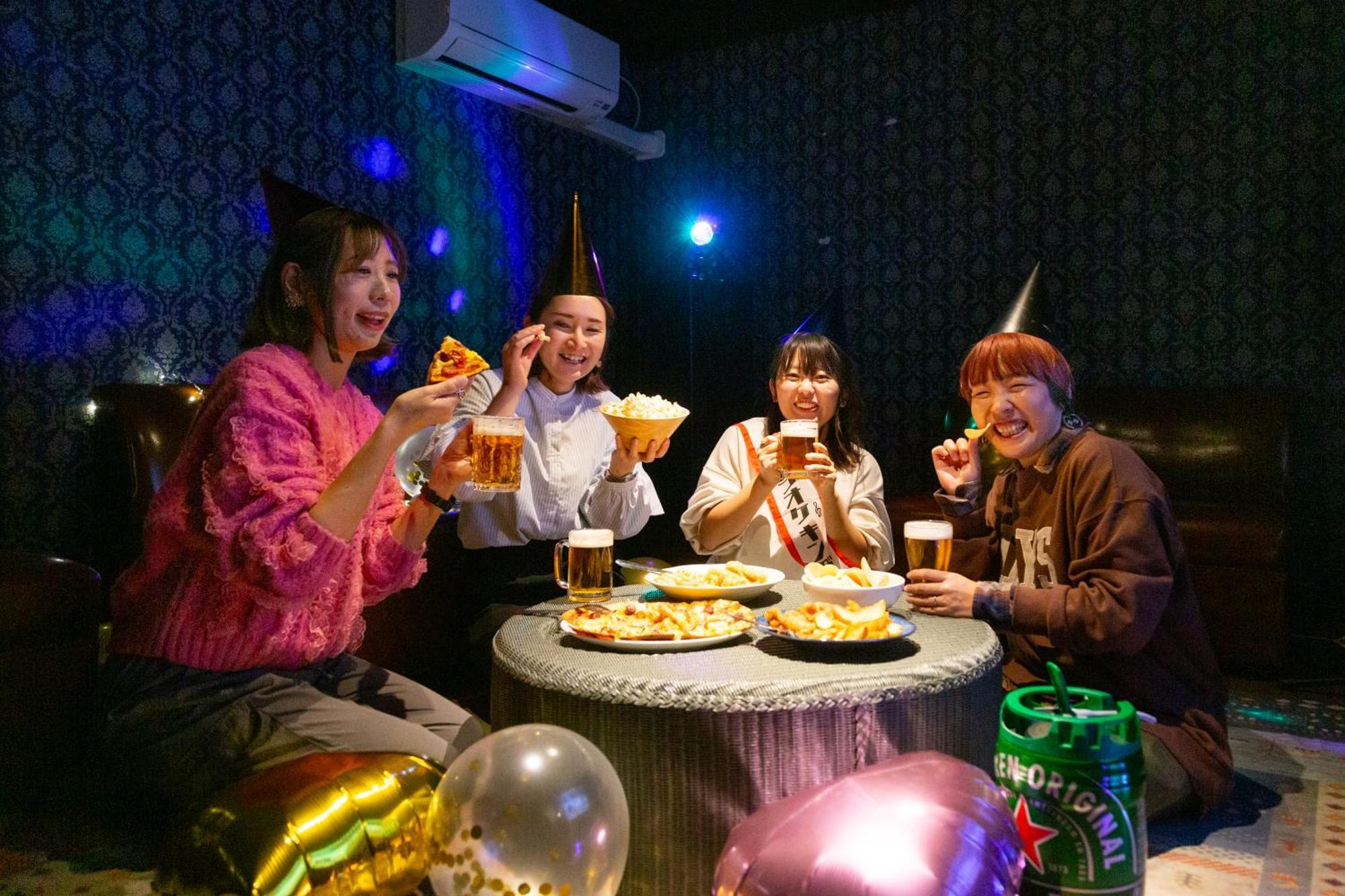 遊之宿 ユニバーサル โอซาก้า ภายนอก รูปภาพ